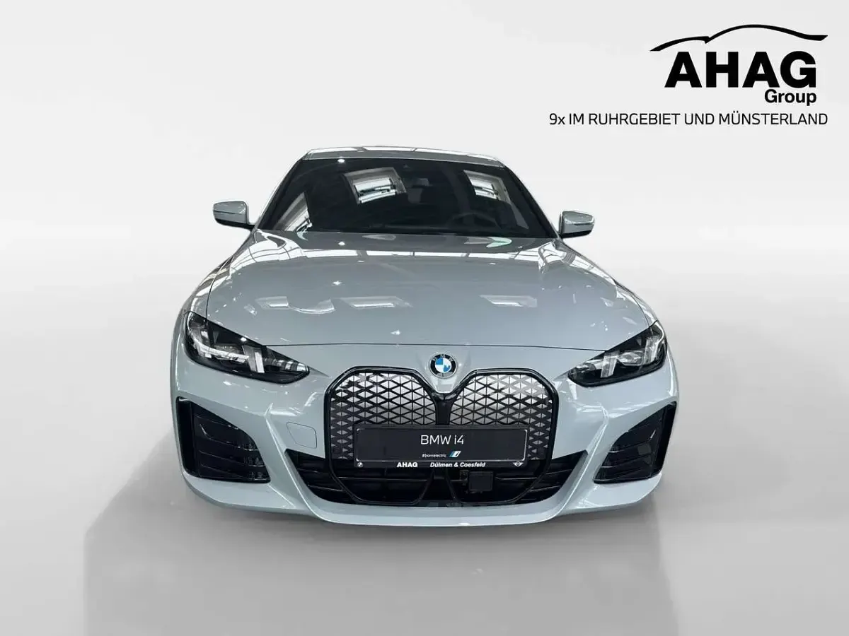 Neu BMW i4 Comfort Edition 250 kW (340 PS) 2026 Schwarz Limousine