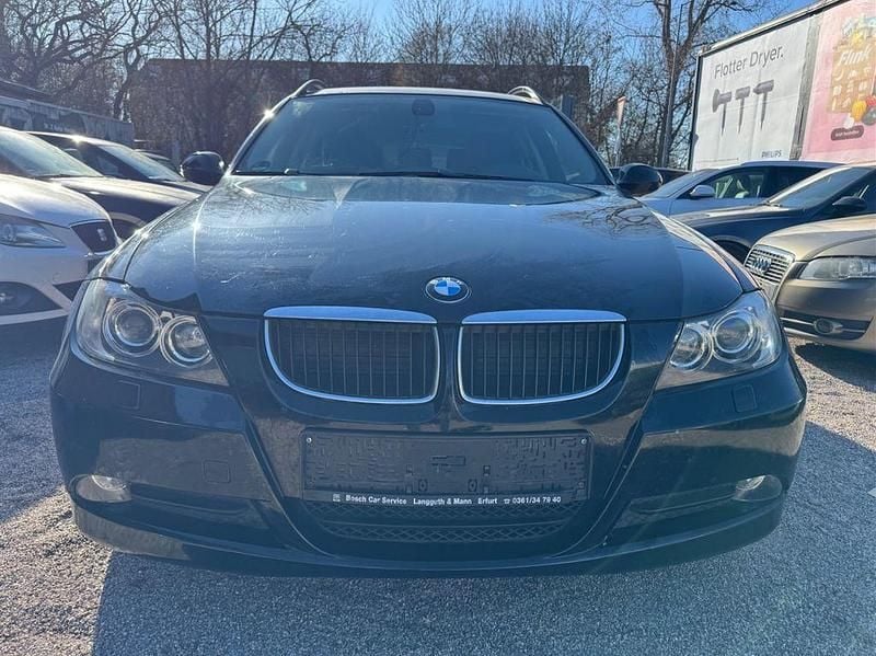 Gebraucht BMW 320 Advantage 170 PS (125 kW) 2008 Schwarz Kombi