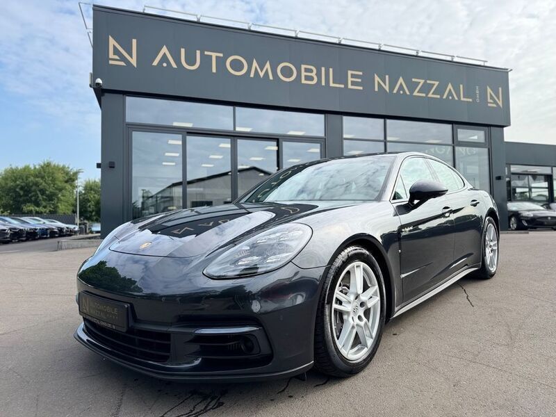 Grau Gebraucht 2018 Porsche Panamera 4 Limousine | 53.800 € (Superpreis) - Bild 1/4