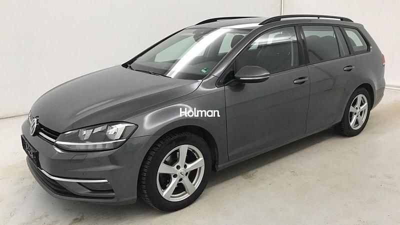 Gebraucht VW Golf VII Comfortline 150 PS (110 kW) 2019 Grau Limousine