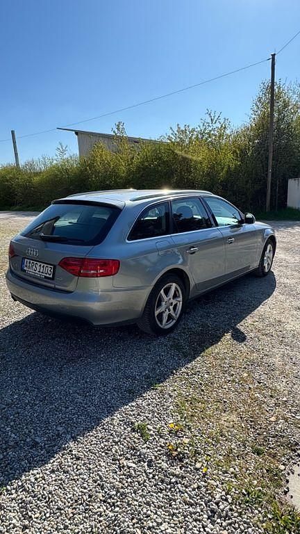 Second-hand Audi A4 Ambiente 143 CP (105 kW) 2008 Argintiu Break