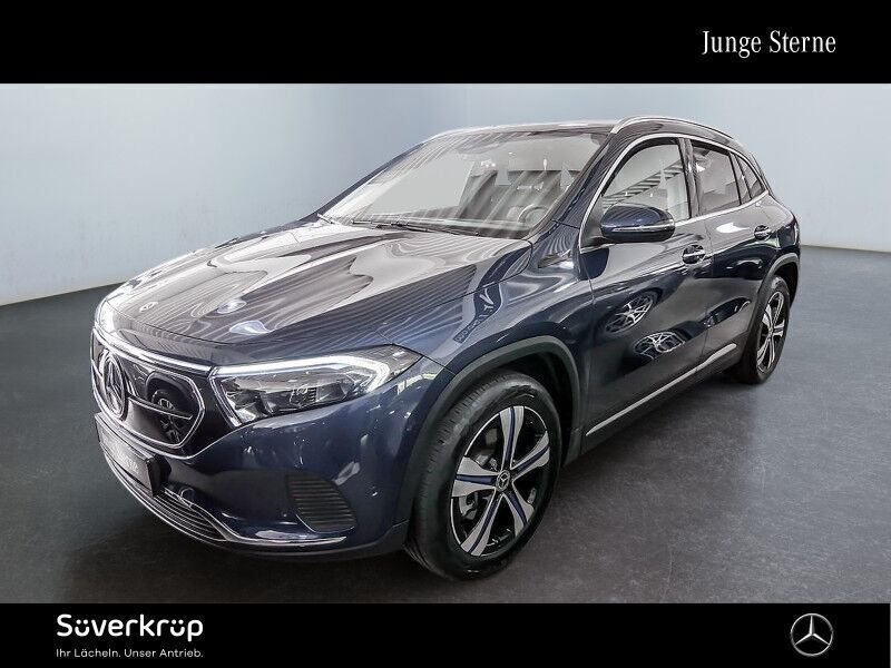 Blau Gebraucht 2022 Mercedes EQA250 SUV | 33.650 € (Fairer Preis) - Bild 1/4