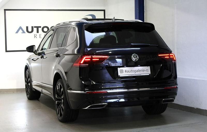 Schwarz Gebraucht 2018 VW Tiguan Allspace Highline SUV | 26.990 € (Etwas zu teuer) - Bild 1/4