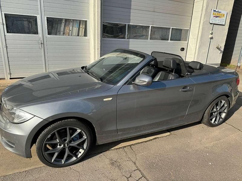 Gebraucht BMW 118 Cabriolet 143 PS (105 kW) 2010 Grau Cabrio