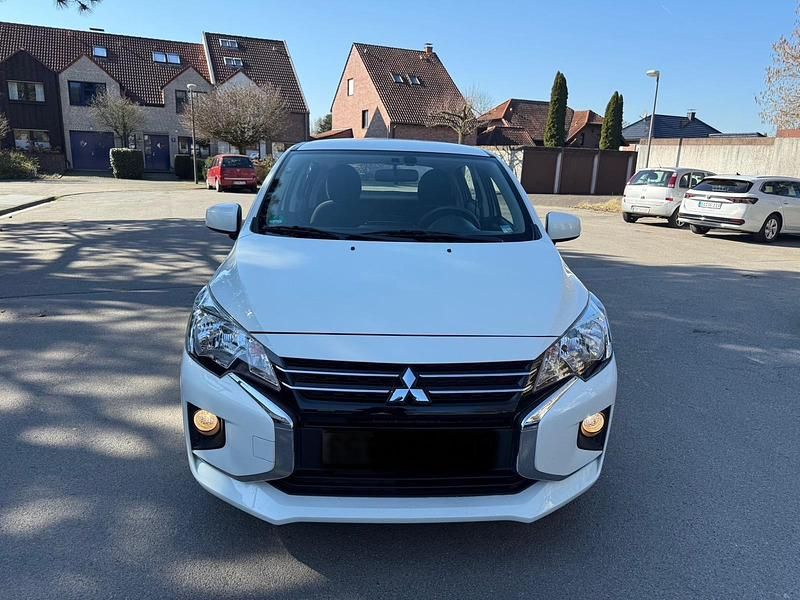 Gebraucht Mitsubishi Space Star 71 PS (52 kW) 2022 Weiß Kleinwagen