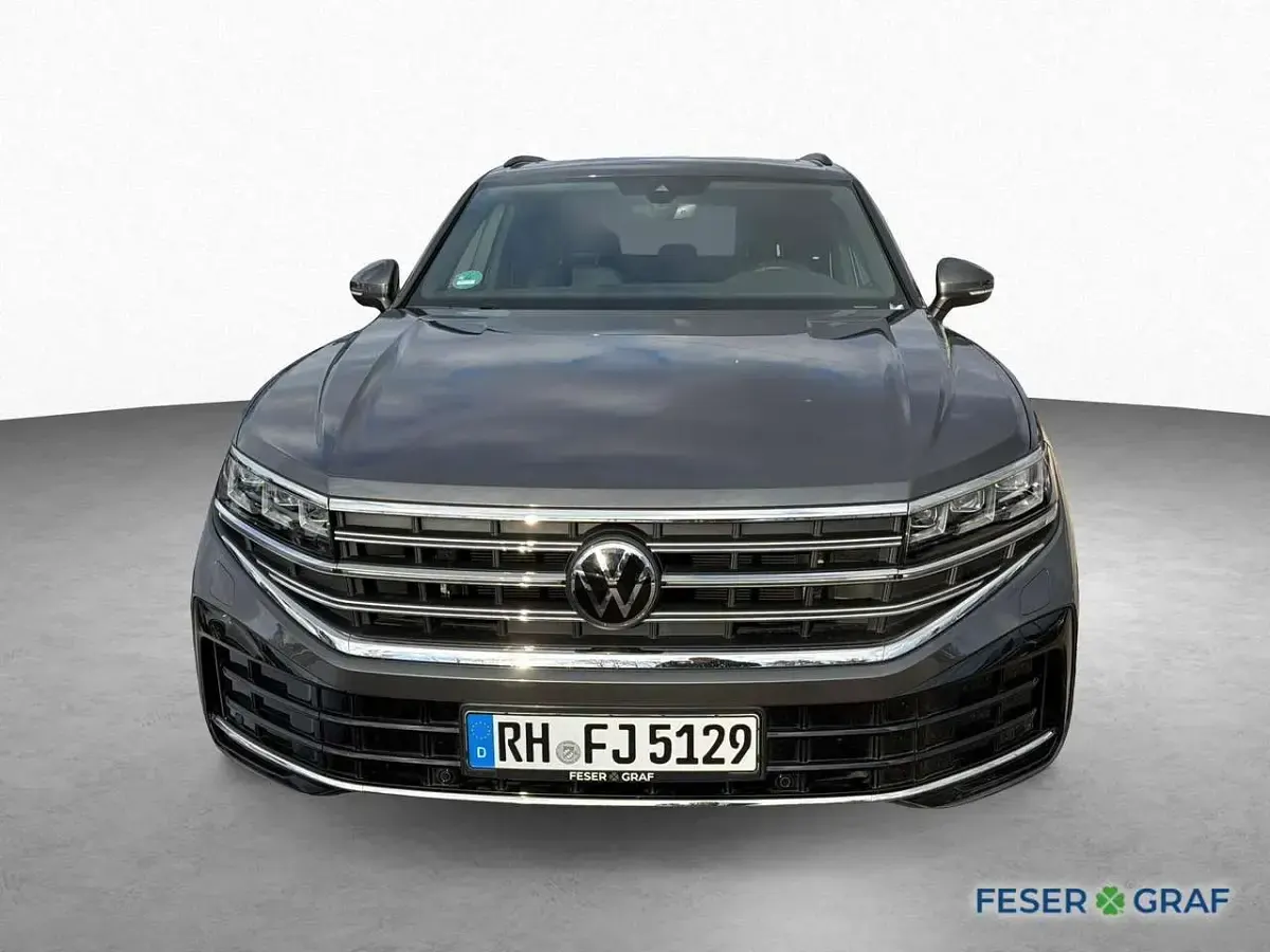Gebraucht VW Touareg Elegance 286 PS (210 kW) 2025 Grau SUV