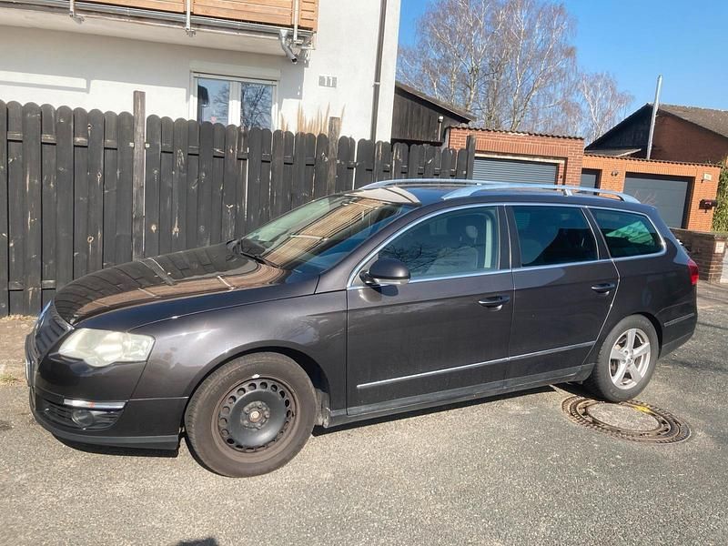 Gebraucht VW Passat 160 PS (117 kW) 2009 Grau Kombi