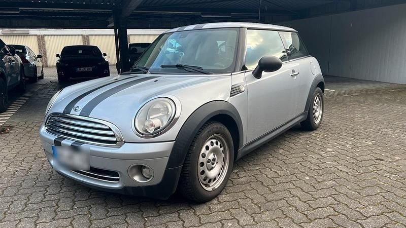 Gebraucht Mini Cooper 75 PS (55 kW) 2009 Silber Kleinwagen
