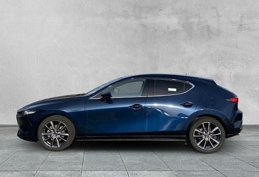 Gebraucht Mazda 3 Exclusive 150 PS (110 kW) 2025 Deep crystal blue Limousine