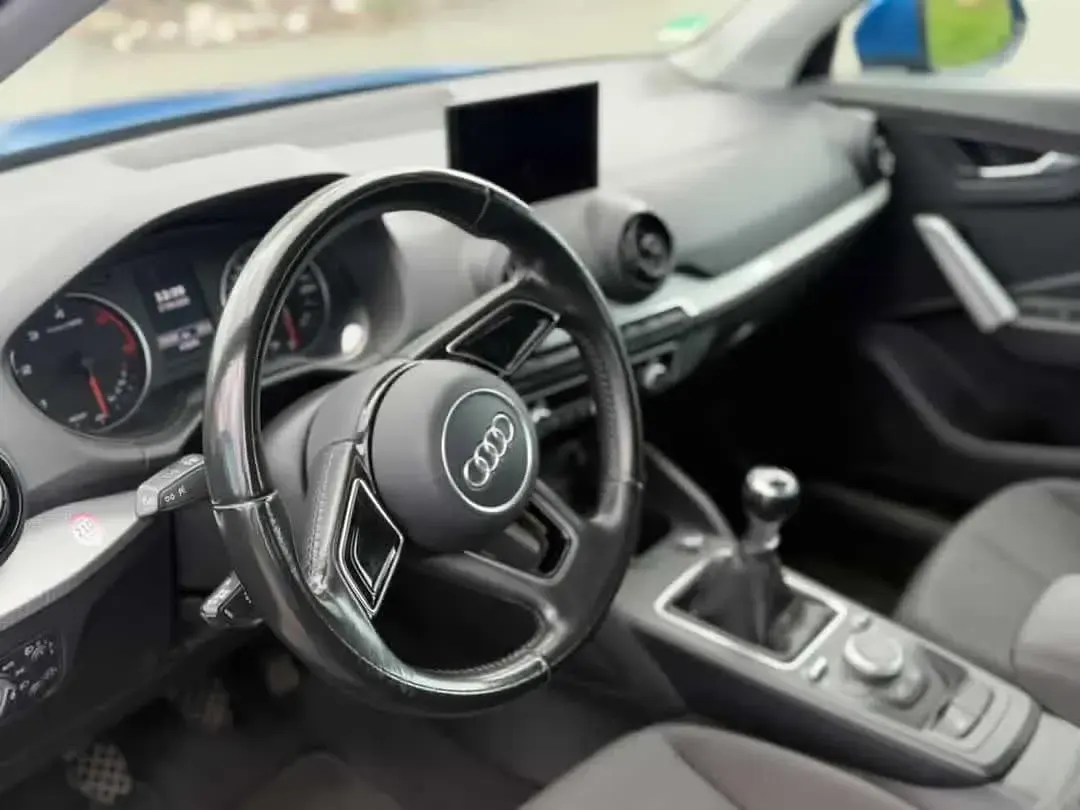 Gebraucht Audi Q2 116 PS (85 kW) 2017 Blau SUV