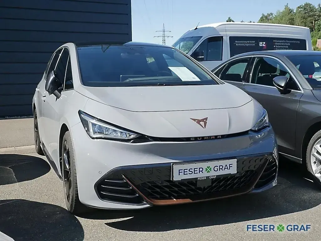 Gebraucht Cupra Born 150 kW (204 PS) 2024 Vaporgrau Kleinwagen