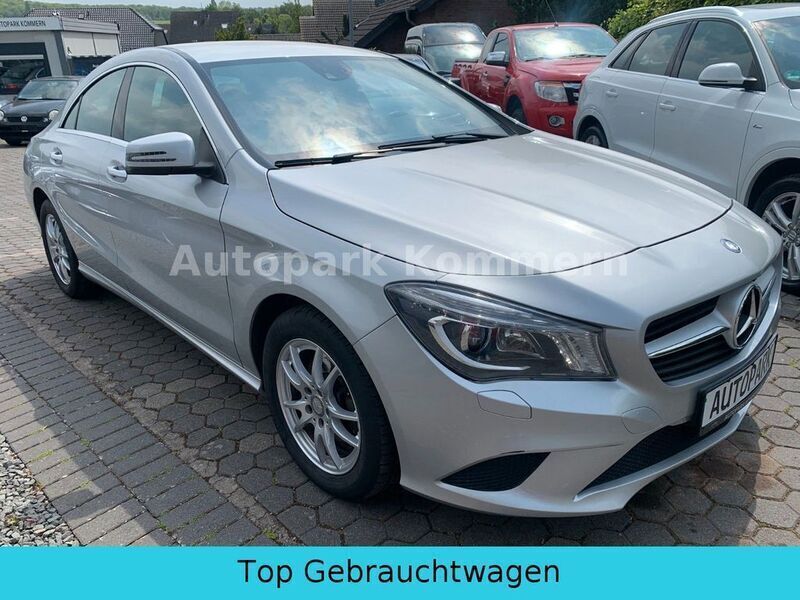Gebraucht Mercedes CLA200 156 PS (114 kW) 2013 Silber Limousine