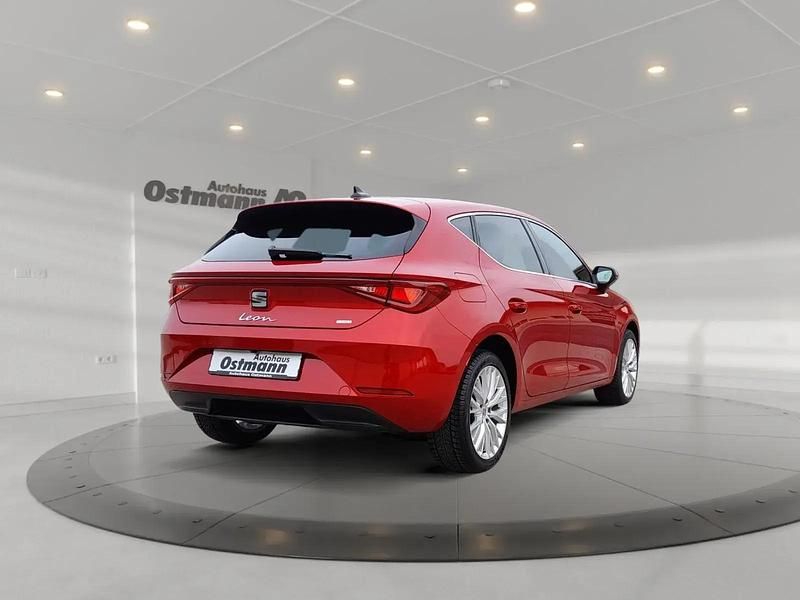 Gebraucht Seat Leon XCELLENCE 150 PS (110 kW) 2021 Rot Limousine