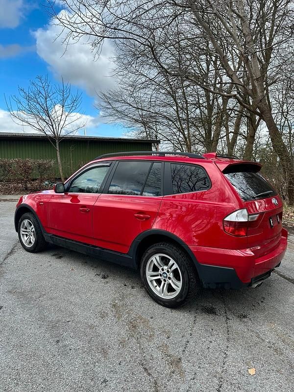 Gebraucht BMW X3 Basis 296 PS (217 kW) 2007 Rot SUV