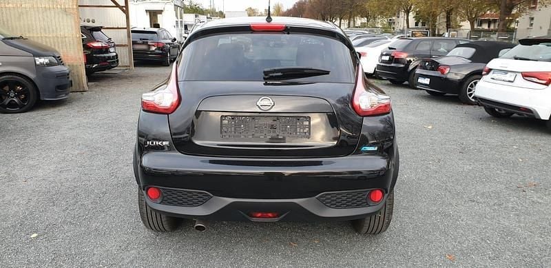 Gebraucht Nissan Juke Acenta 110 PS (80 kW) 2015 Schwarz SUV