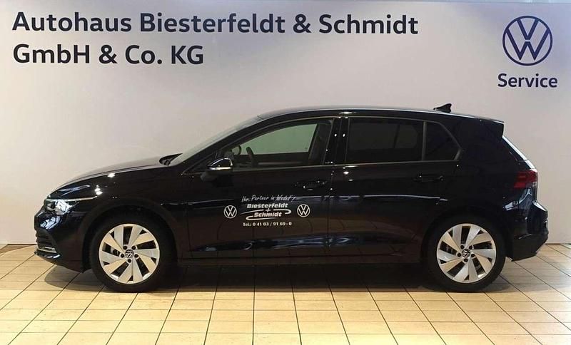 Gebraucht VW Golf VIII Move 150 PS (110 kW) 2023 Schwarz Limousine