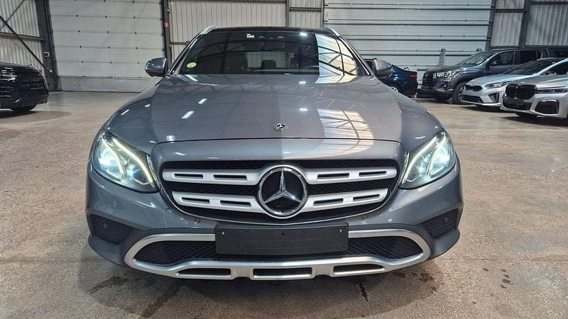 Gebraucht Mercedes E220 All-Terrain 194 PS (142 kW) 2017 Grau Kombi