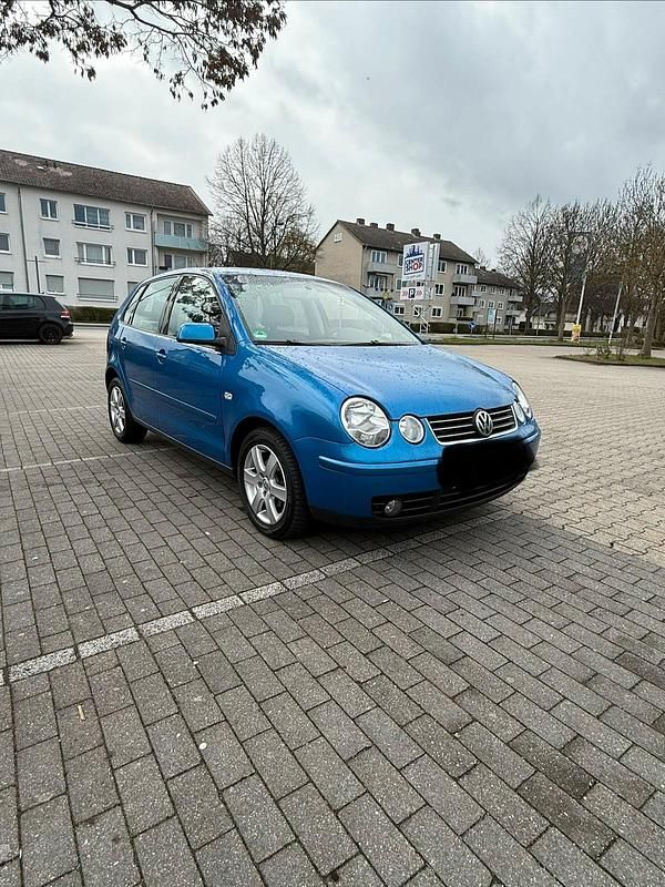 Gebraucht VW Polo 101 PS (74 kW) 2004 Blau Kleinwagen