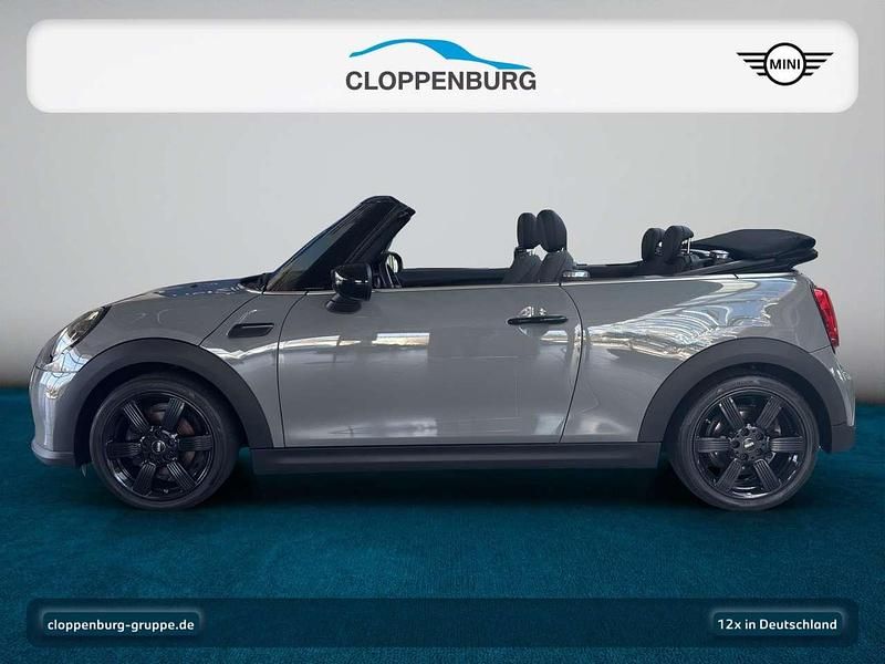 Gebraucht Mini Cooper Cabriolet 136 PS (100 kW) 2022 Moonwalk grey Cabrio