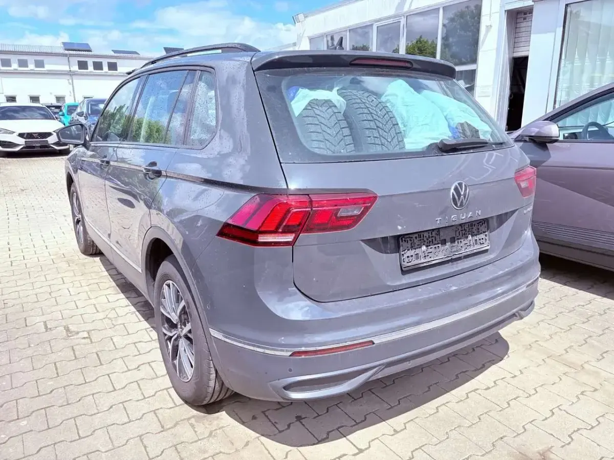 Usata VW Tiguan R 245 CV (180 kW) 2021 Grigio SUV