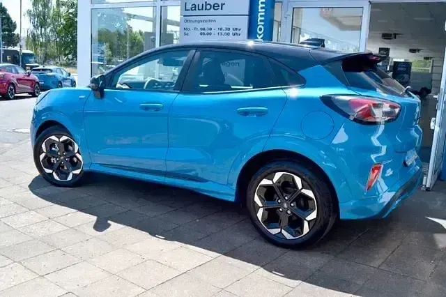 Second-hand Ford Puma ST-Line X 155 CP (114 kW) 2025 Albastru SUV