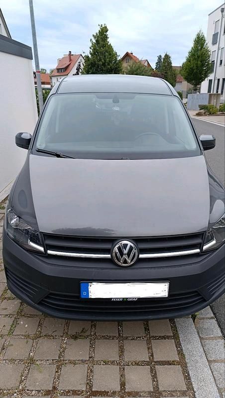 Grau Gebraucht 2016 VW Caddy Maxi Van / Kleinbus | 25.000 € - Bild 1/4