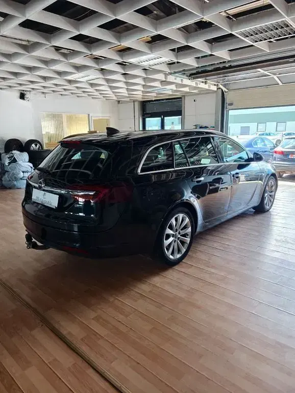 Gebraucht Opel Insignia 170 PS (125 kW) 2017 Schwarz Kombi