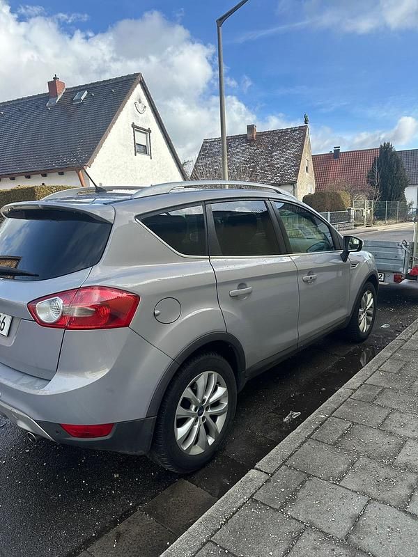 Gebraucht Ford Kuga 162 PS (119 kW) 2011 Grau SUV