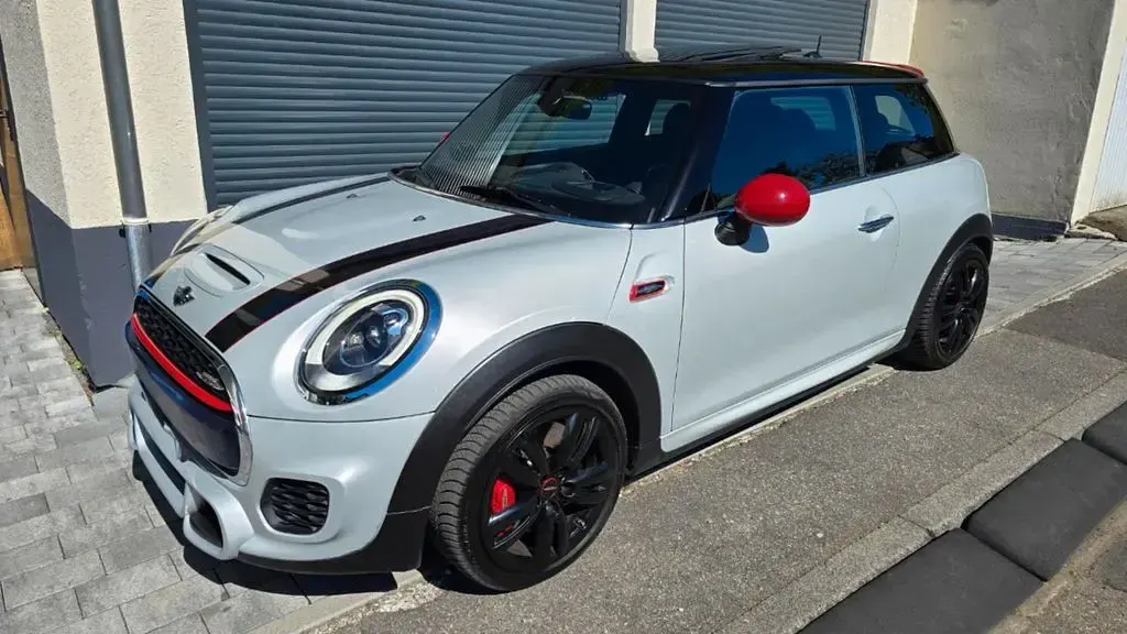 Second-hand Mini John Cooper Works 231 CP (169 kW) 2015 Argintiu Hatchback