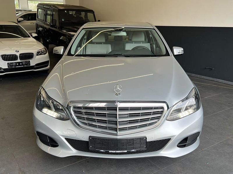Gebraucht Mercedes E400 333 PS (244 kW) 2015 Silber Limousine