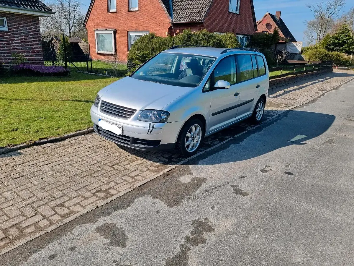 Usata VW Touran 105 CV (77 kW) 2004 Argento Monovolume