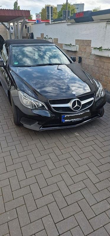 Second-hand Mercedes E200 184 CP (135 kW) 2015 Negru Cabrio