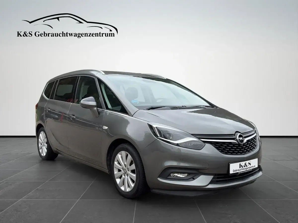 Gebraucht Opel Zafira Innovation 170 PS (125 kW) 2017 Grau Van / Kleinbus