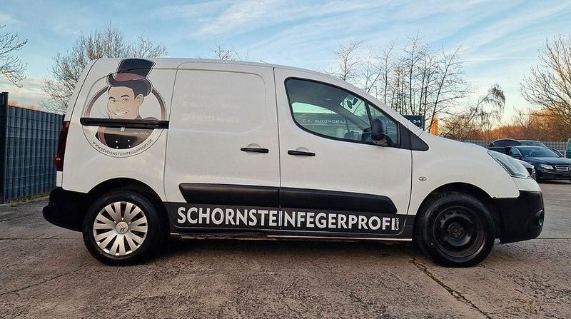 Gebraucht Citroën Berlingo 75 PS (55 kW) 2012 Weiß Van / Kleinbus
