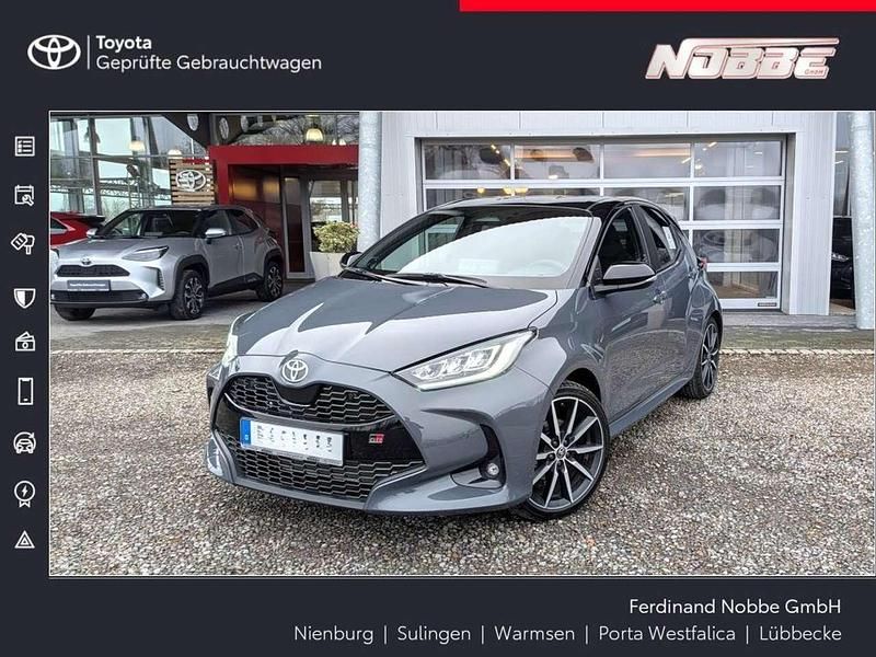 Other Gebraucht 2025 Toyota Yaris Hybrid Sport Kleinwagen | 32.788 € (Teuer) - Bild 1/4