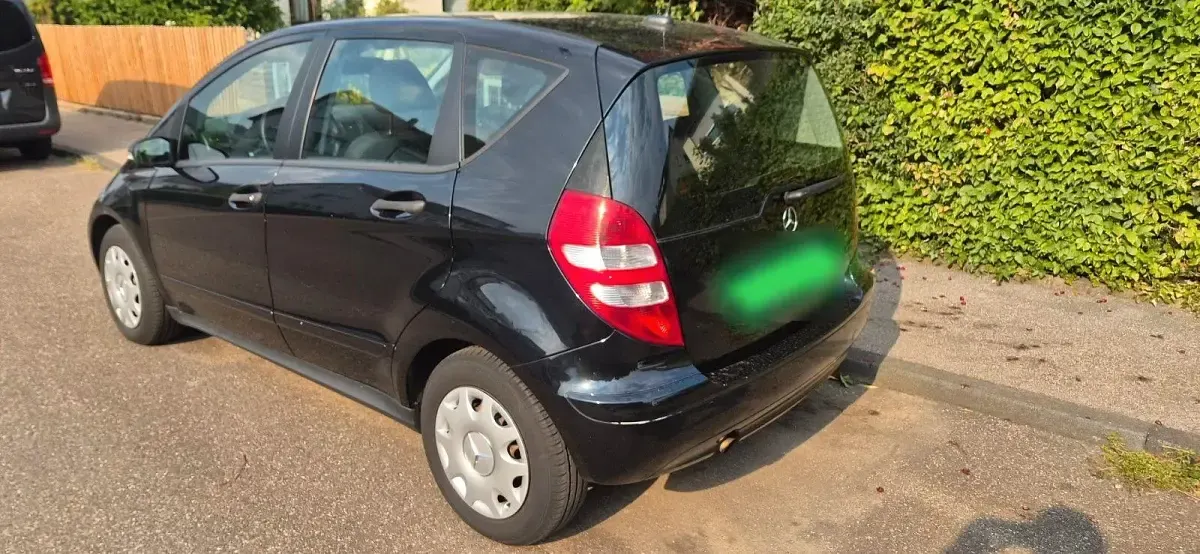 Gebraucht Mercedes A150 Classic 95 PS (69 kW) 2007 Schwarz Van / Kleinbus