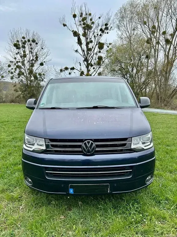 Używany VW T5 179 KM (131 kW) 2012 Niebieski Van