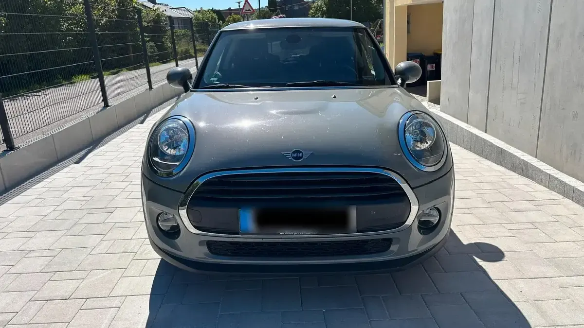 Gebraucht Mini One D 95 PS (69 kW) 2018 Grau Kleinwagen