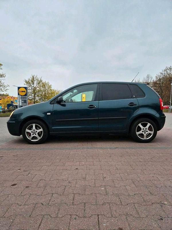 Second-hand VW Polo 75 CP (55 kW) 2002 Verde Hatchback