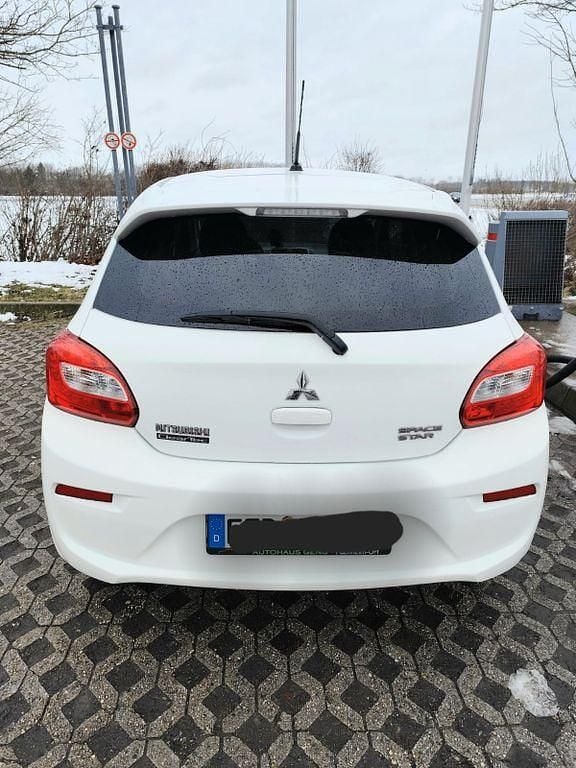 Gebraucht Mitsubishi Space Star Edition+ 80 PS (58 kW) 2018 Weiß Kleinwagen