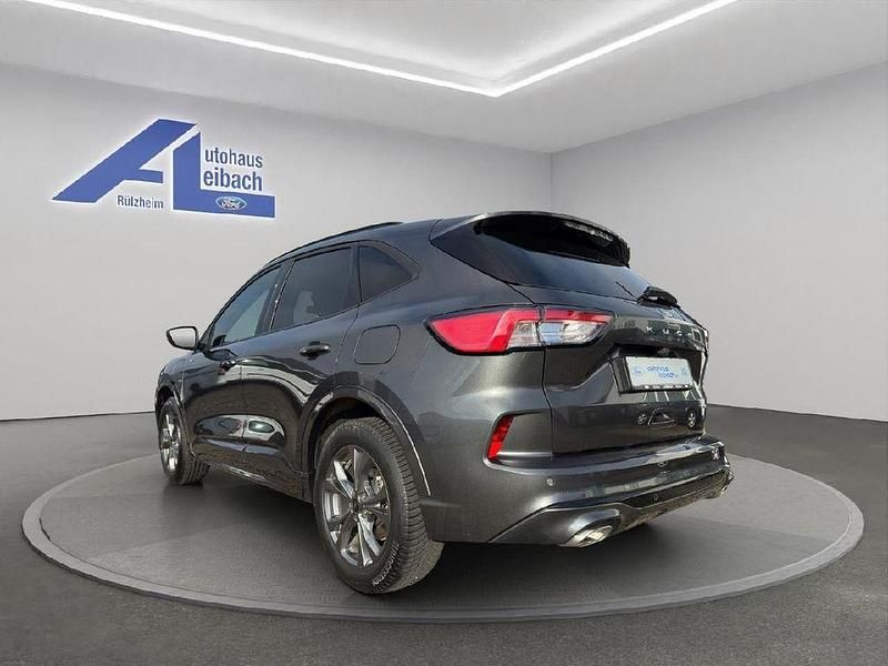 Gebraucht Ford Kuga ST-Line 152 PS (111 kW) 2022 Grau SUV