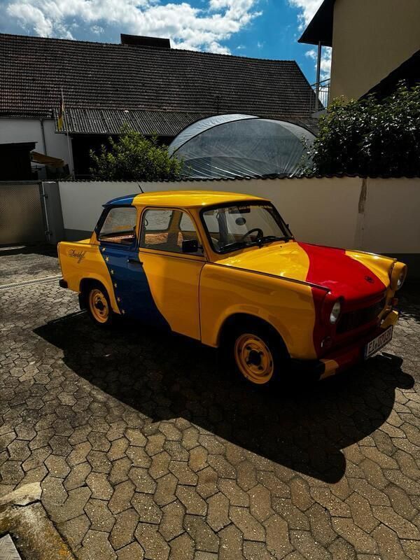 Andere außenfarben Gebraucht 1975 Trabant 601 Limousine | 6.800 € - Bild 1/4