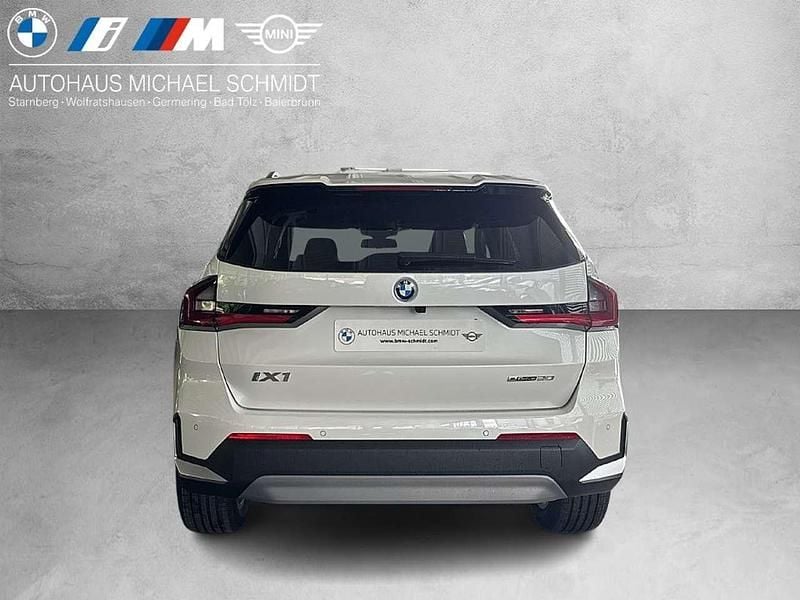 Gebraucht BMW iX1 150 kW (204 PS) 2025 Mineralweiss SUV