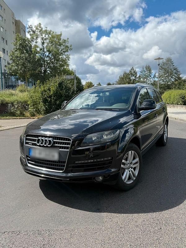 Schwarz Gebraucht 2006 Audi Q7 SUV | 4.800 € (Superpreis) - Bild 1/4