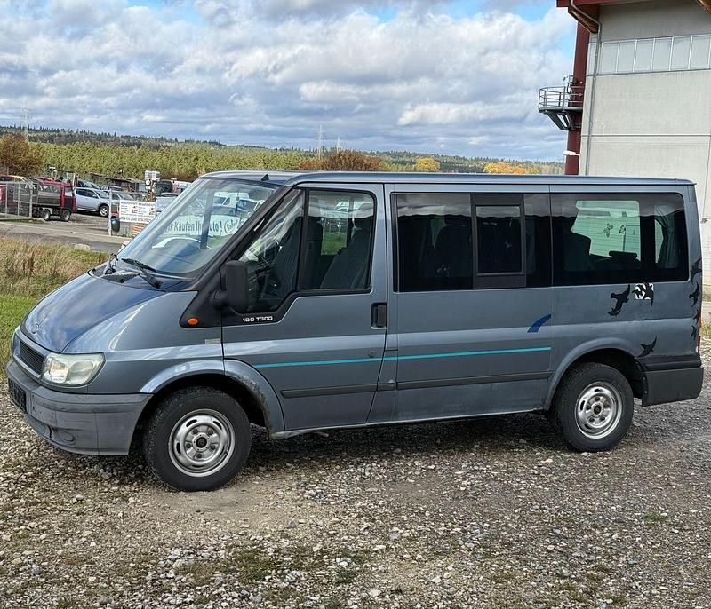 Grau Gebraucht 2002 Ford Transit Van / Kleinbus | 3.250 € (Superpreis) - Bild 1/4