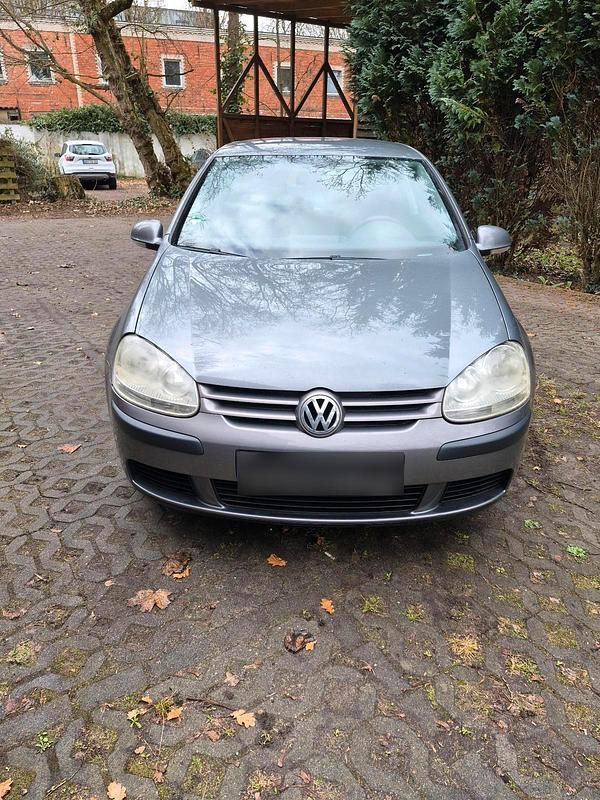 Gebraucht VW Golf V 75 PS (55 kW) 2004 Grau Kleinwagen
