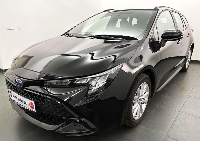 Gebraucht Toyota Corolla 140 PS (102 kW) 2025 Nachthimmelschwarz Kombi