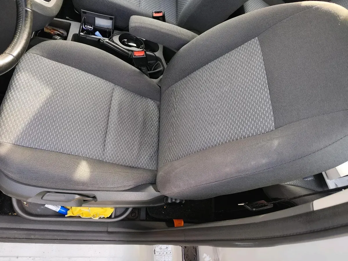 Gebraucht Ford C-MAX 116 PS (85 kW) 2006 Silber Van / Kleinbus