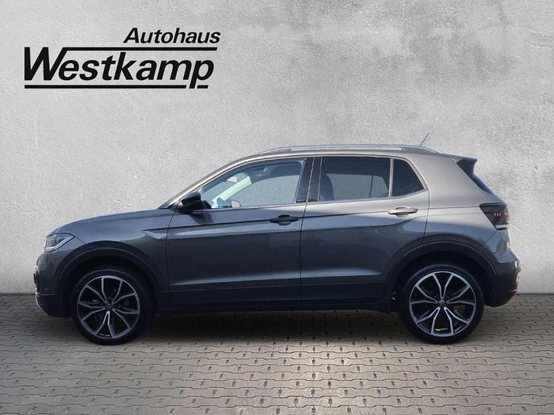Gebraucht VW T-Cross Design 110 PS (80 kW) 2021 Limestone grey metallic SUV