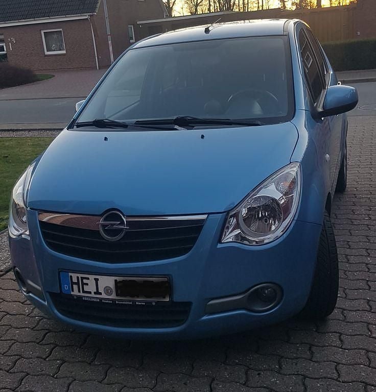 Blau Gebraucht 2009 Opel Agila Edition Limousine | 3.499 € (Guter Preis) - Bild 1/4